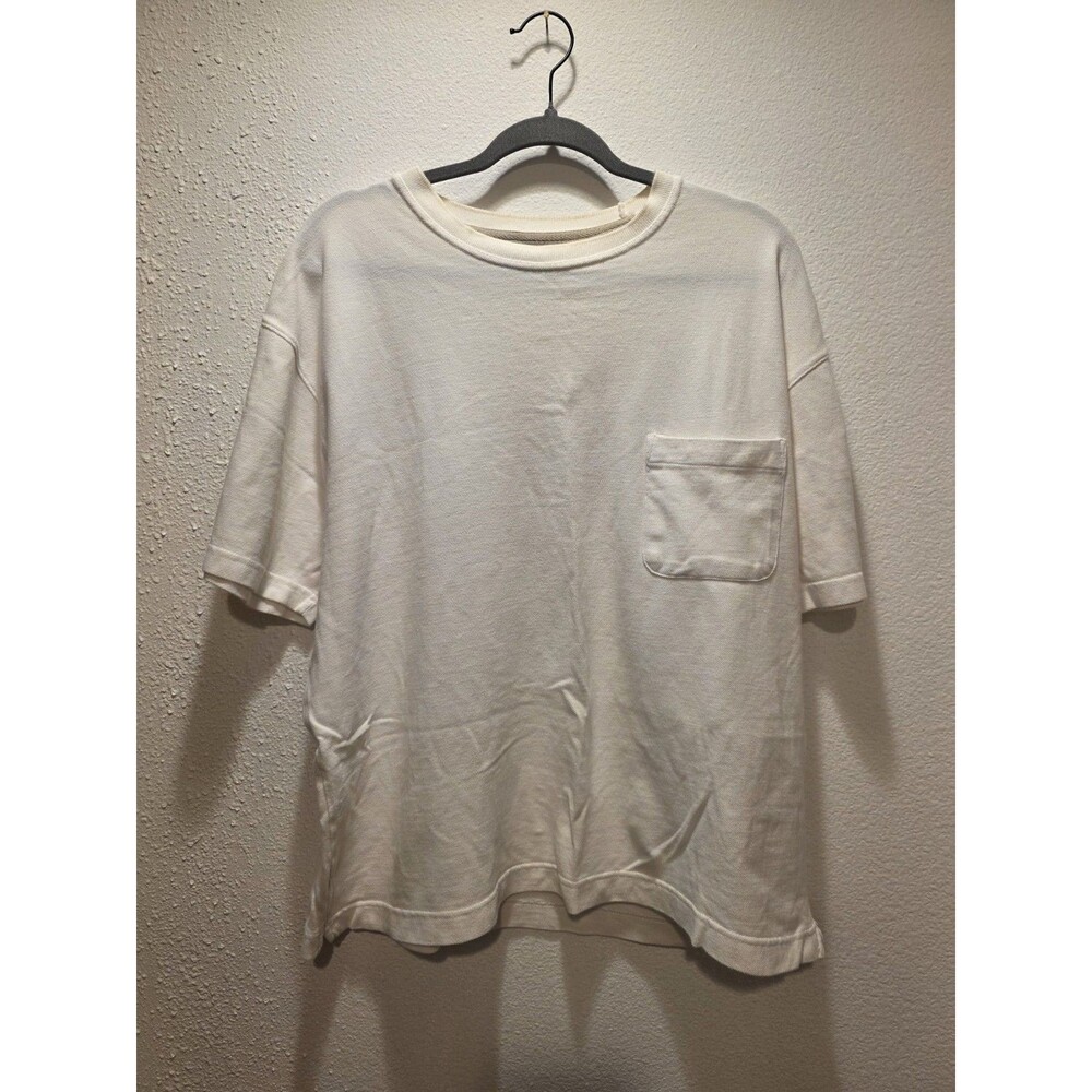 Consensus Sportswear men's t-shirt size Large USED WORN white Causal Tee